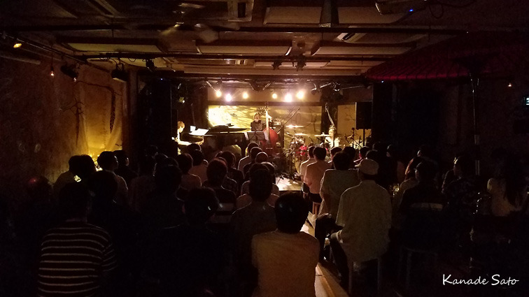【Liveレポート】7/1 Ear Candy Jazz Factory「晴れたら空に豆まいて」の記事より
